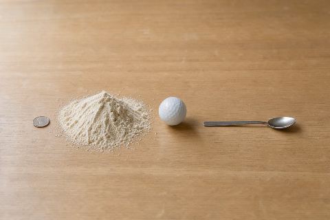 What does 1 cup of whole wheat flour look like?
