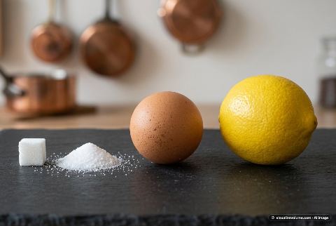 Table salt, in “What does 1 teaspoon of table salt (fine) look like?”