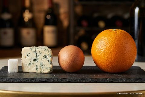 Blue cheese, in “What does 75 grams of blue cheese look like?”