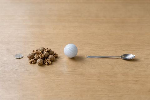 What does 30 grams of walnuts look like?