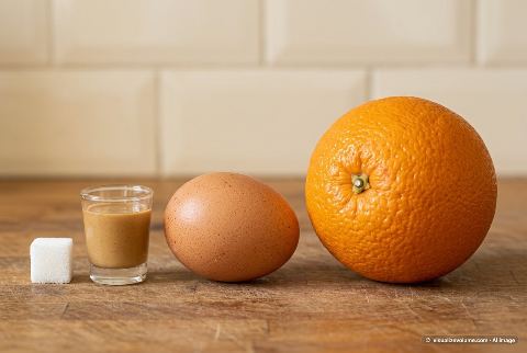 Peanut butter, in “What does 1 tablespoon of peanut butter look like?”