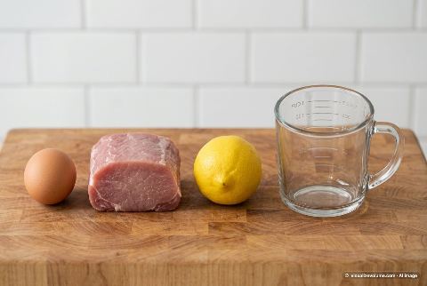 Pork chop, in “What does 250 grams of pork chops look like?”