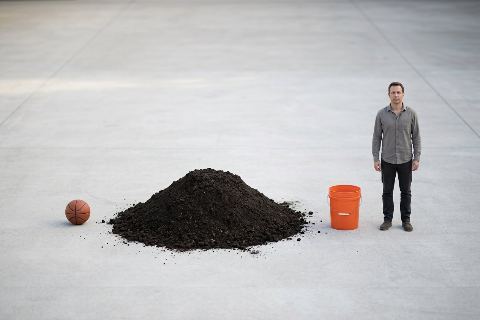 What does 20 cubic feet of topsoil look like?