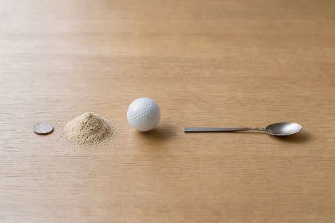 What does 15 grams of instant yeast look like?
