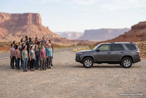 SUV, in “How many people would fill a suv?”