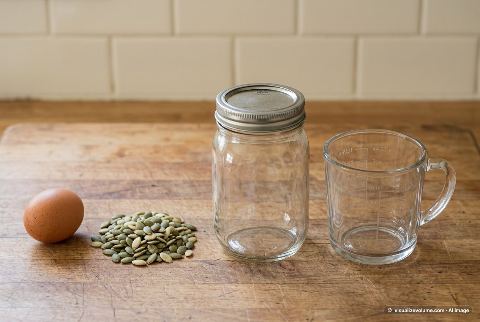 Pumpkin seeds, in “What does 30 grams of pumpkin seeds look like?”