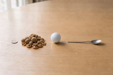 What does 50 grams of walnuts look like?
