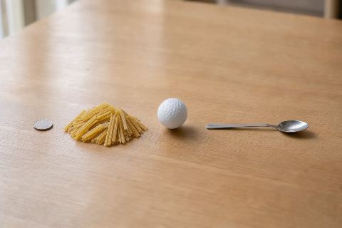 What does 60 grams of dry pasta look like?