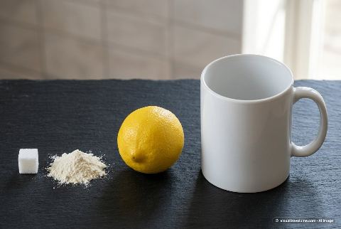 L-glutamine powder, in “What does 10 grams of l-glutamine powder look like?”