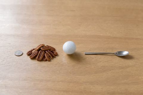 What does 35 grams of pecan halves look like?