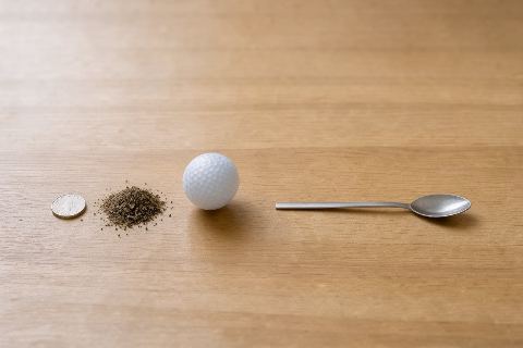 What does 5 grams of ground black pepper look like?