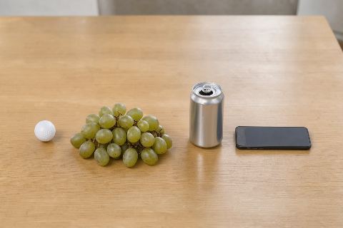 What does 1 pound of grapes look like?